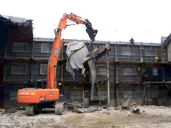 愛西市　倉庫解体工事